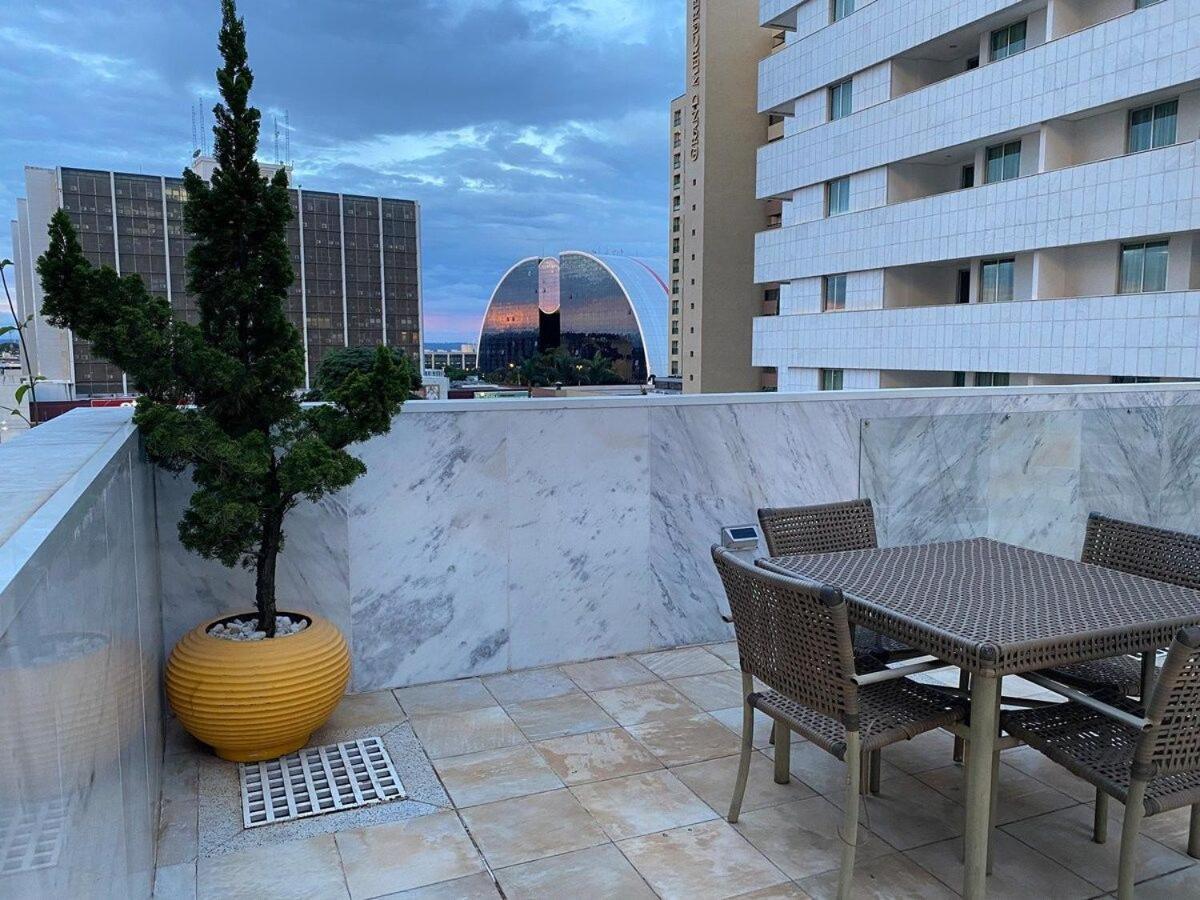 Flat Encantador No 11º Com Vista Pra Torre De Tv Brasilia Bagian luar foto