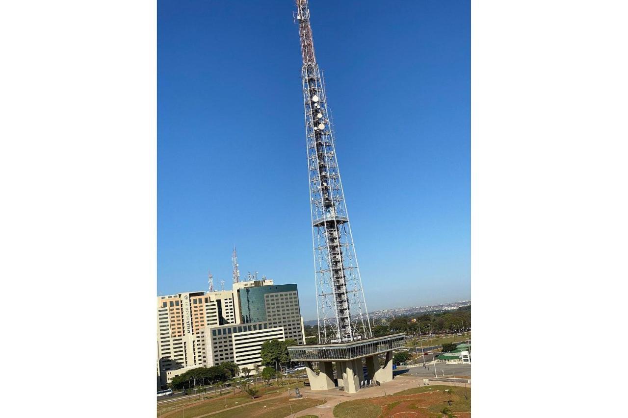 Flat Encantador No 11º Com Vista Pra Torre De Tv Brasilia Bagian luar foto